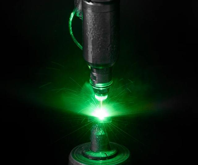 水刀切割和激光切割